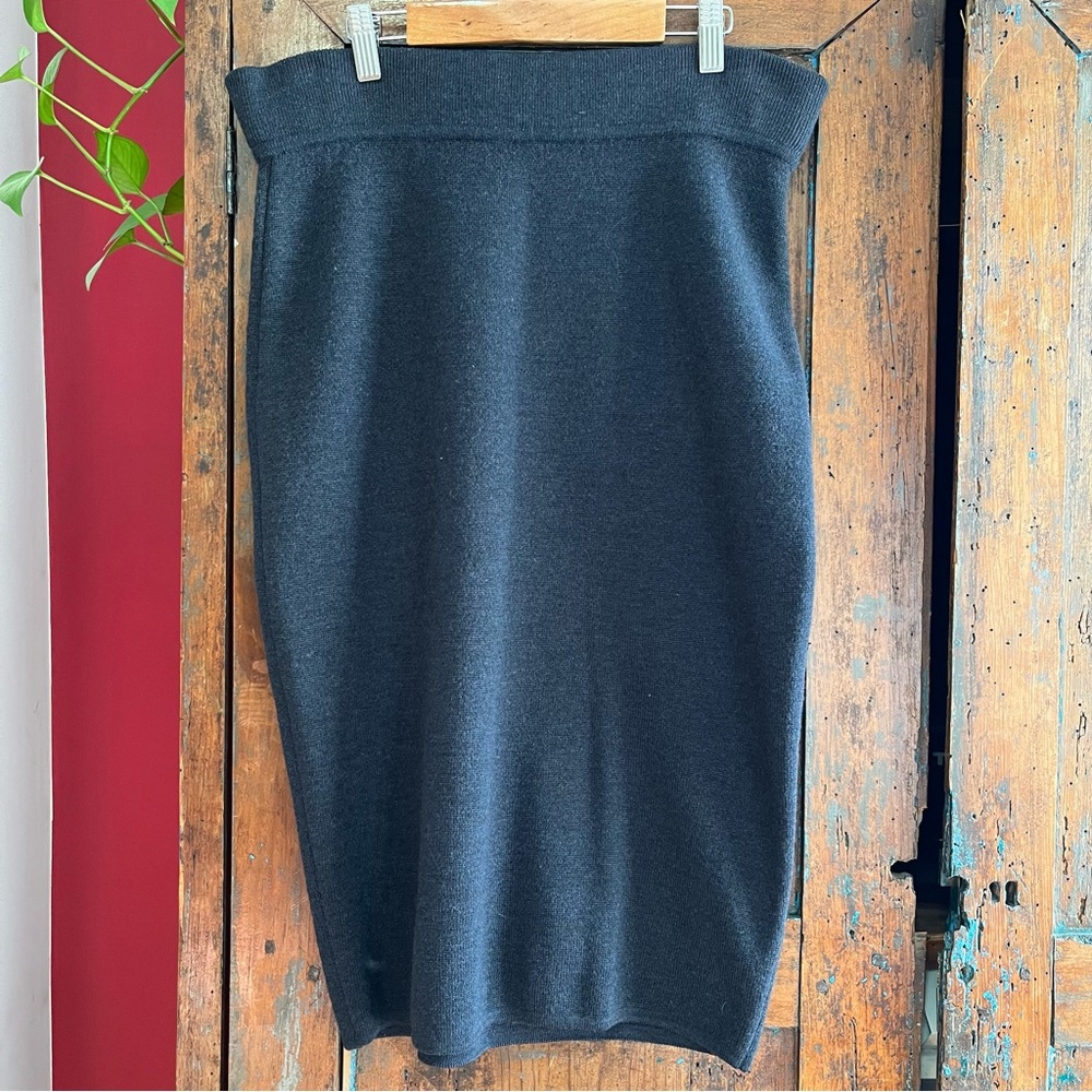 Nicole Farhi Black Midi Skirt